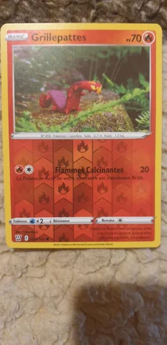 Sizzlipede Reverse Holo 29