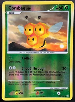 Combee Reverse Holo 71